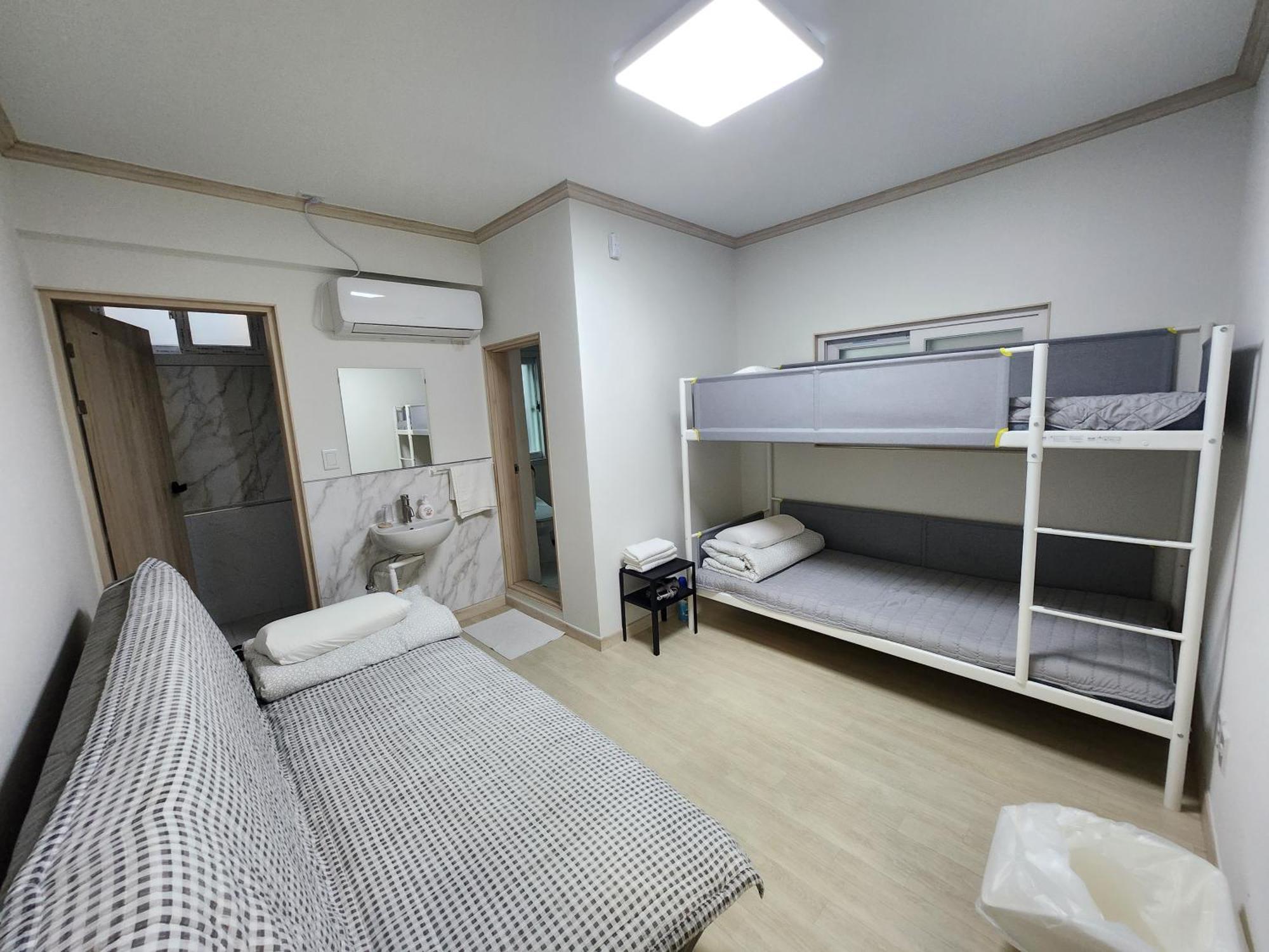 Guest house Mj House Seoul